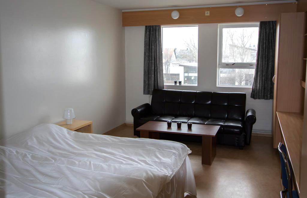 Akranes Guesthouse - Staywest Экстерьер фото